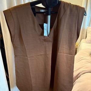 LOFT Women's Brown Sleeveless Top